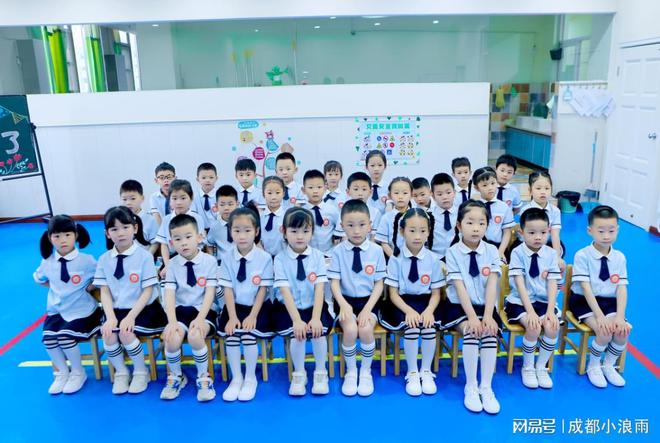 效+走心”的摄影指南幼儿园毕业照拍摄“高(图4)